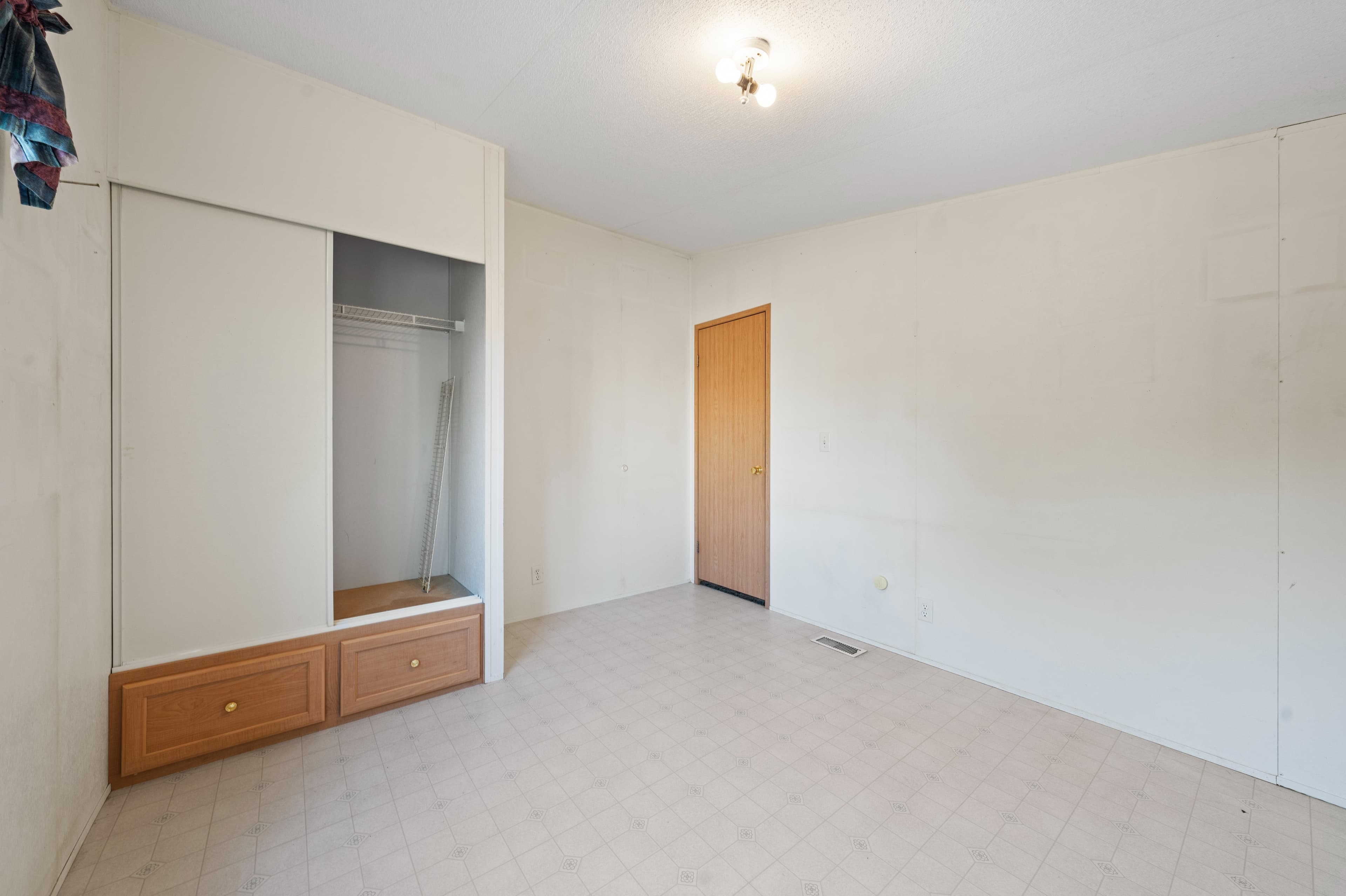 1909 Allen Avenue - Moses Lake, WA