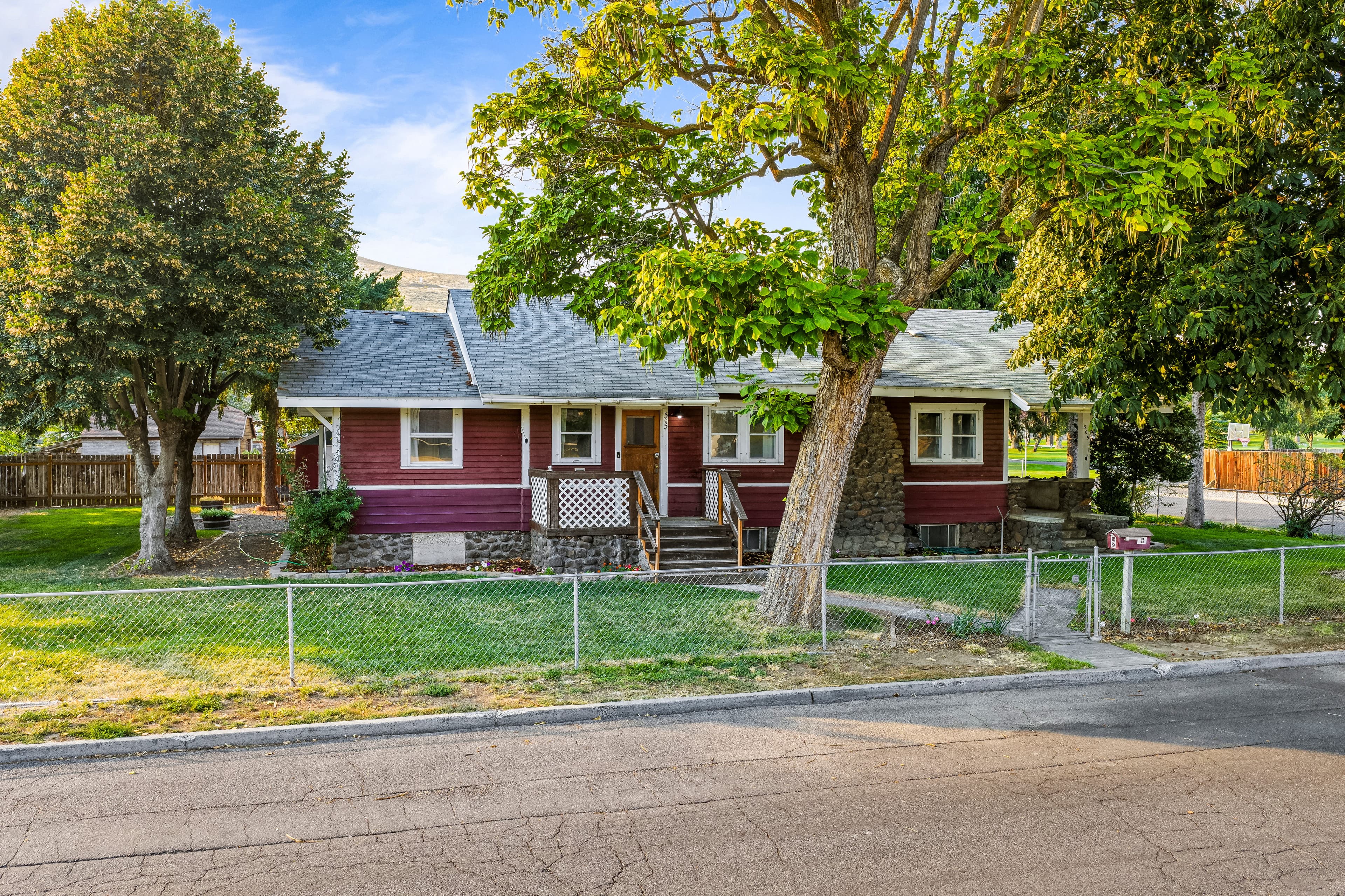 505 D Street Southwest - Ephrata, WA