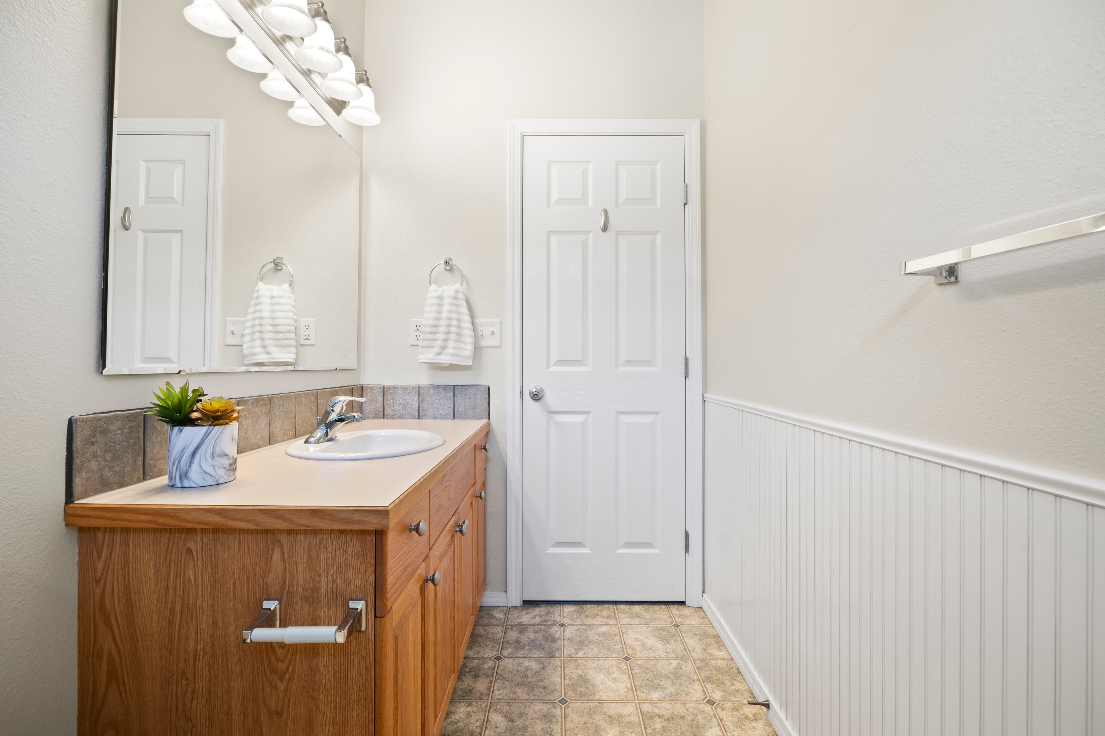 TEST DANIEL JAVA 1901 Allen Avenue - Moses Lake, WA